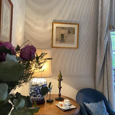 Du Chatelet فندق مبيت وإفطار *