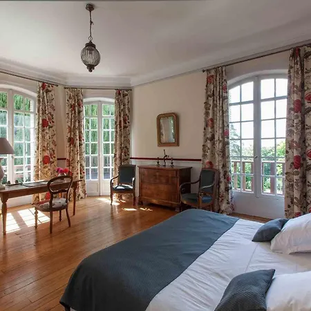 Du Chatelet 4*