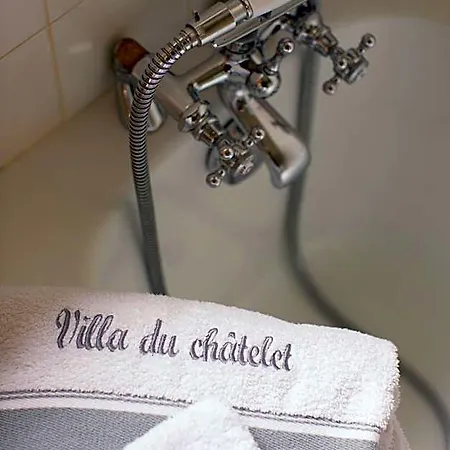 Du Chatelet Bed and breakfast 4*