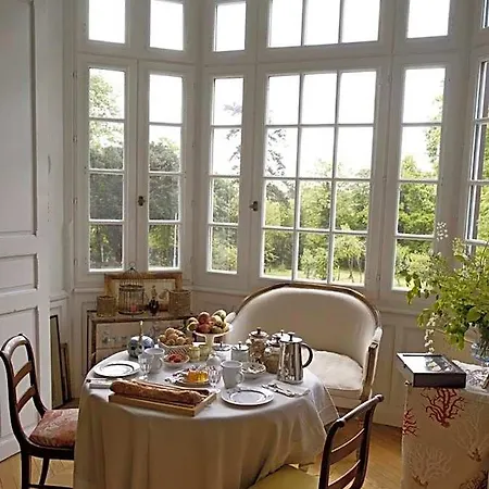 Du Chatelet 4*