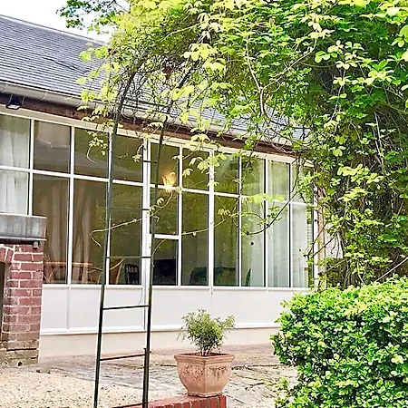 Du Chatelet Bed and breakfast 4*