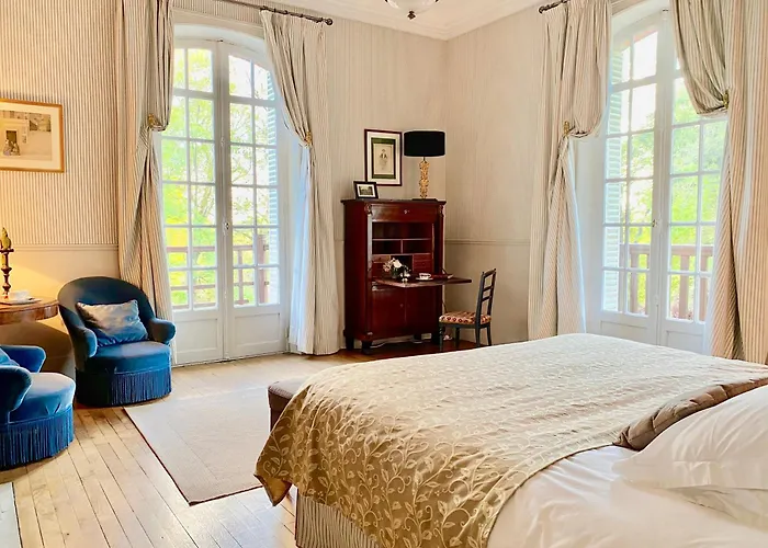 Du Chatelet Bed & Breakfast 4*