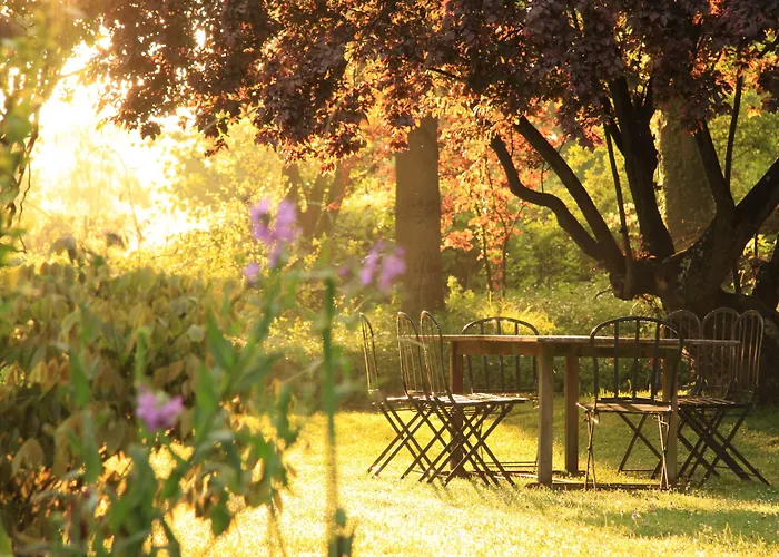 Du Chatelet Bed and breakfast 4*