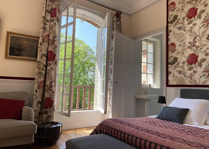 Du Chatelet Bed and breakfast 4*